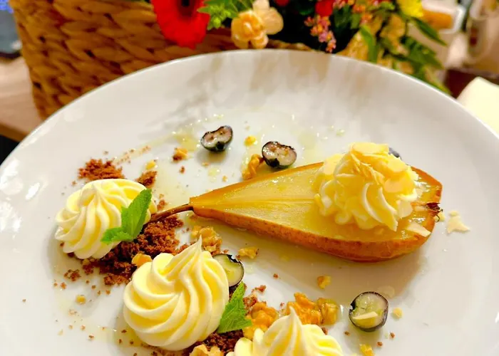 Хотел-Ресторант Алмонд Karlovo